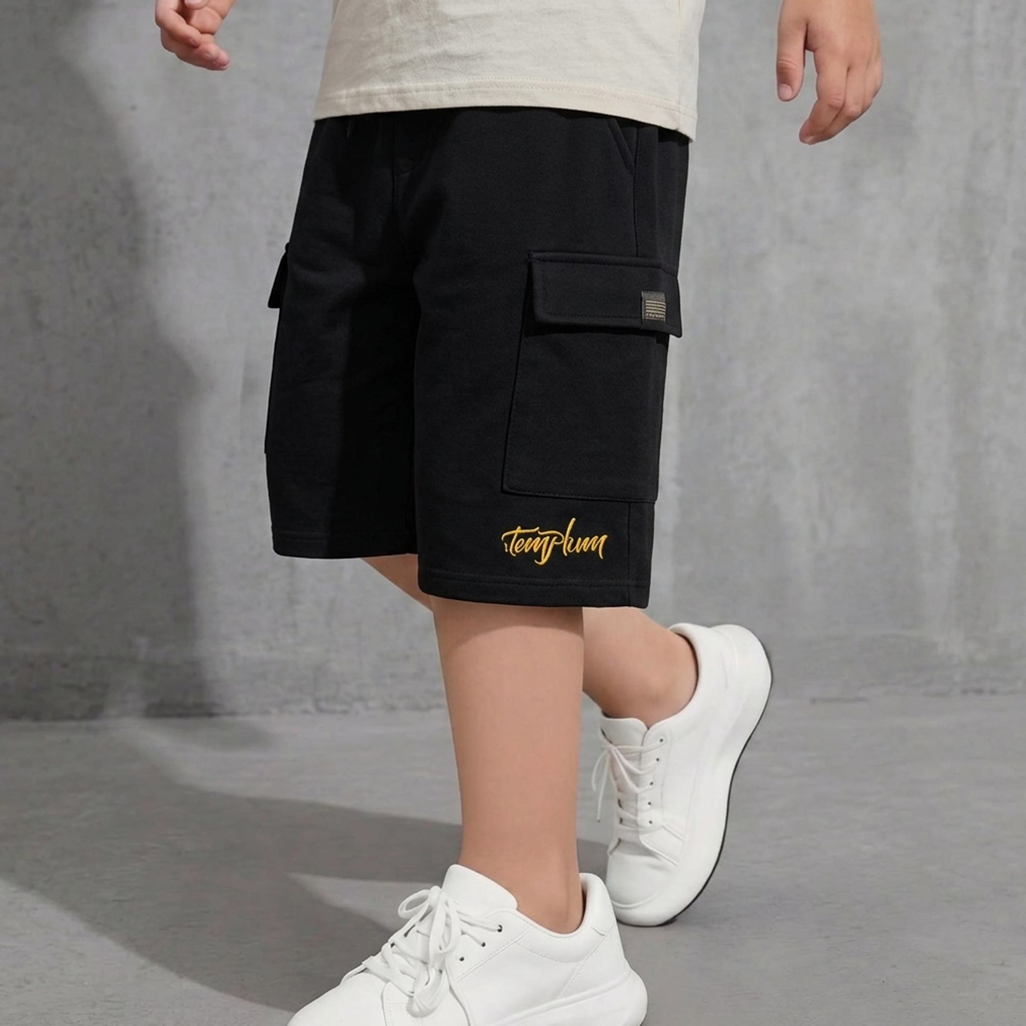 SHORT Cargo Templum